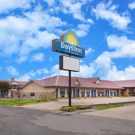 Days Inn By Wyndham Lonoke Exterior photo